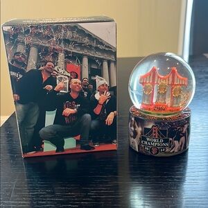 San Francisco Giants 2014 World Champions Triplets Snow Globe In Box